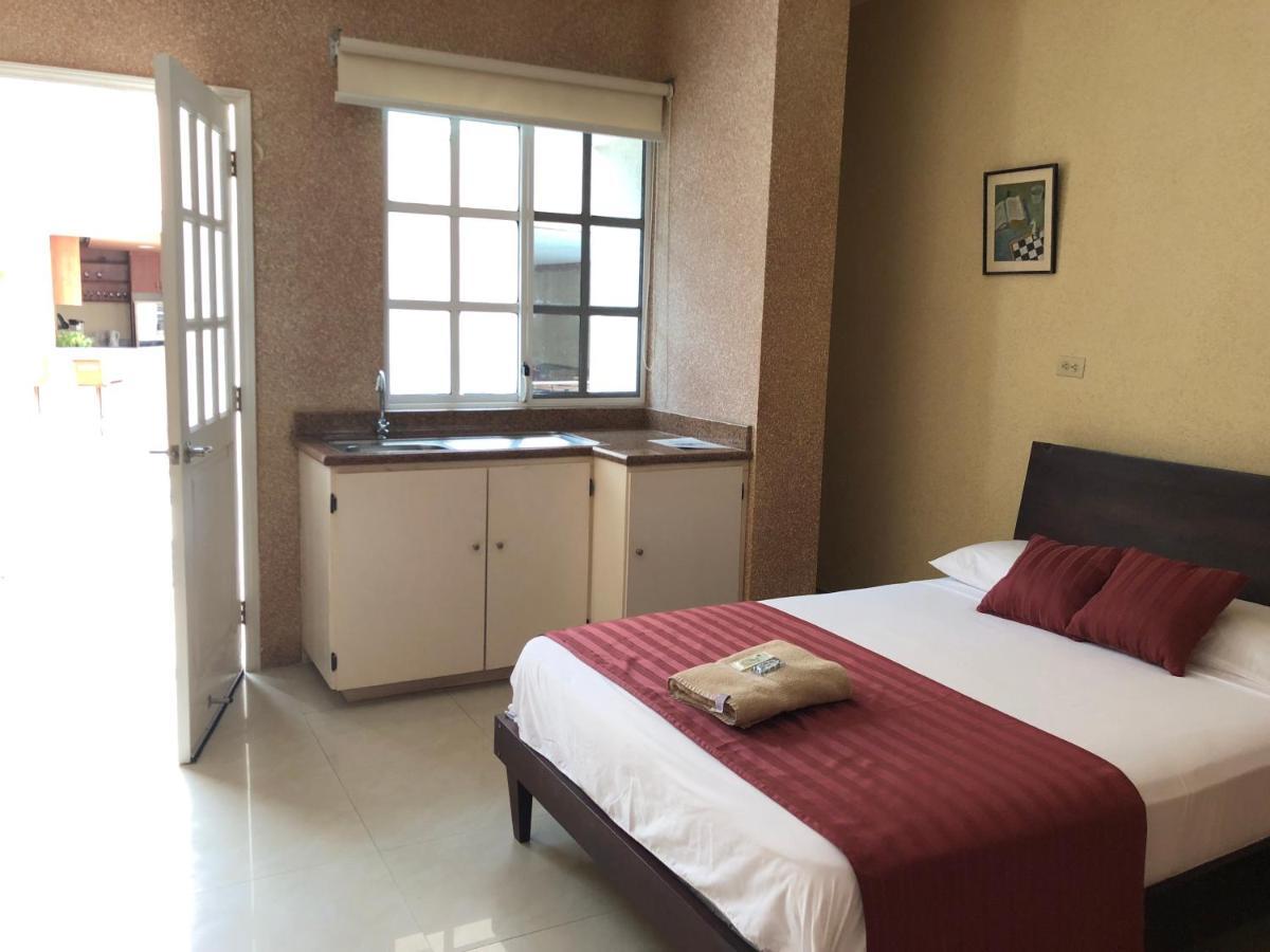 Eco Hotel Katarma 푸에르토 바케리조 모레노 외부 사진